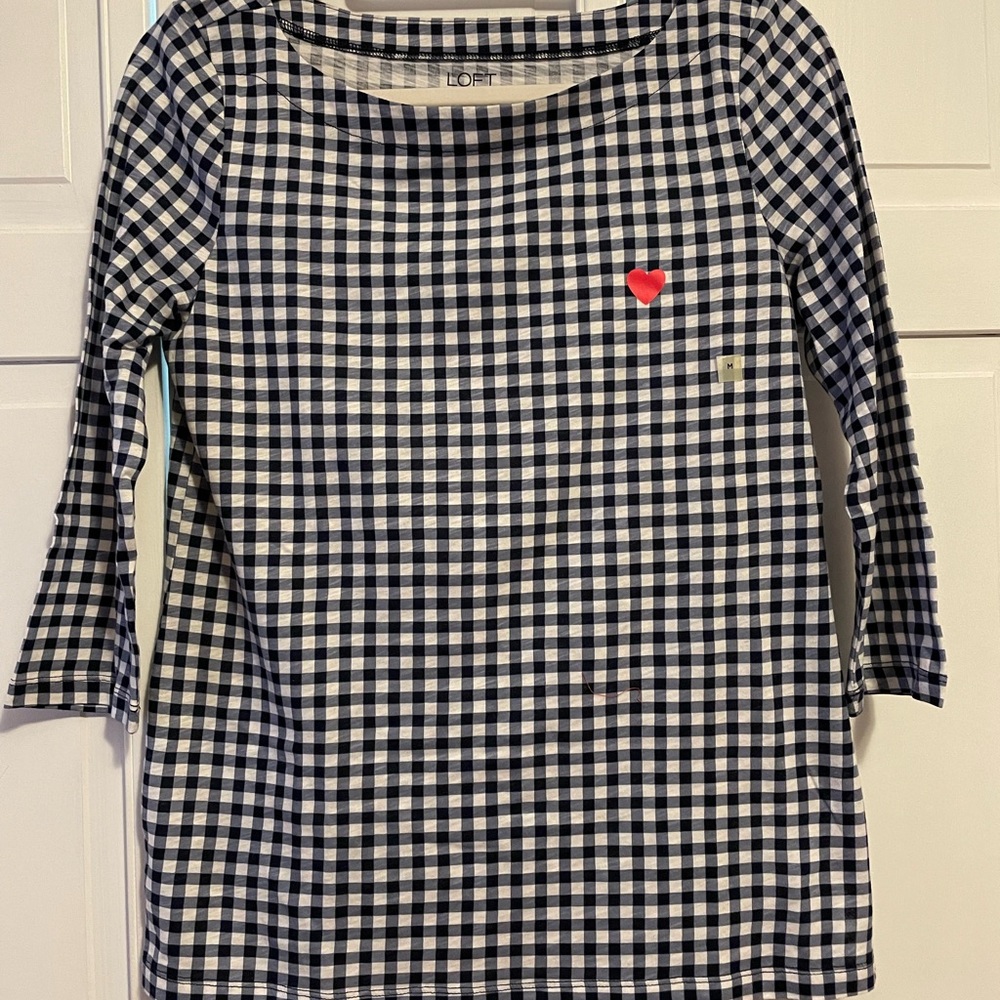 LOFT navy blue and White Gingham Top with Red Heart